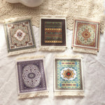 serviettes table servantes motifs géométriques floraux tissu épais rouge vert bleu beige traditionnel