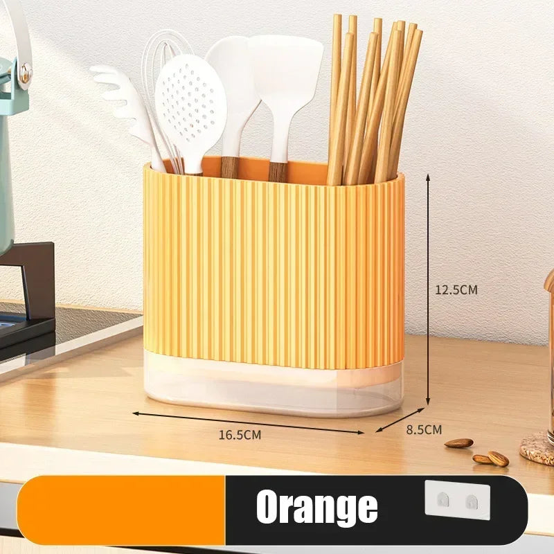 rangements muraux cuillères spatules baguettes cuisine blanc orange vert transparent moderne minimaliste