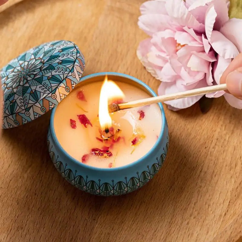 bougies parfumées boho chic bleu violet rouge blanc motifs floraux mandalas géométriques