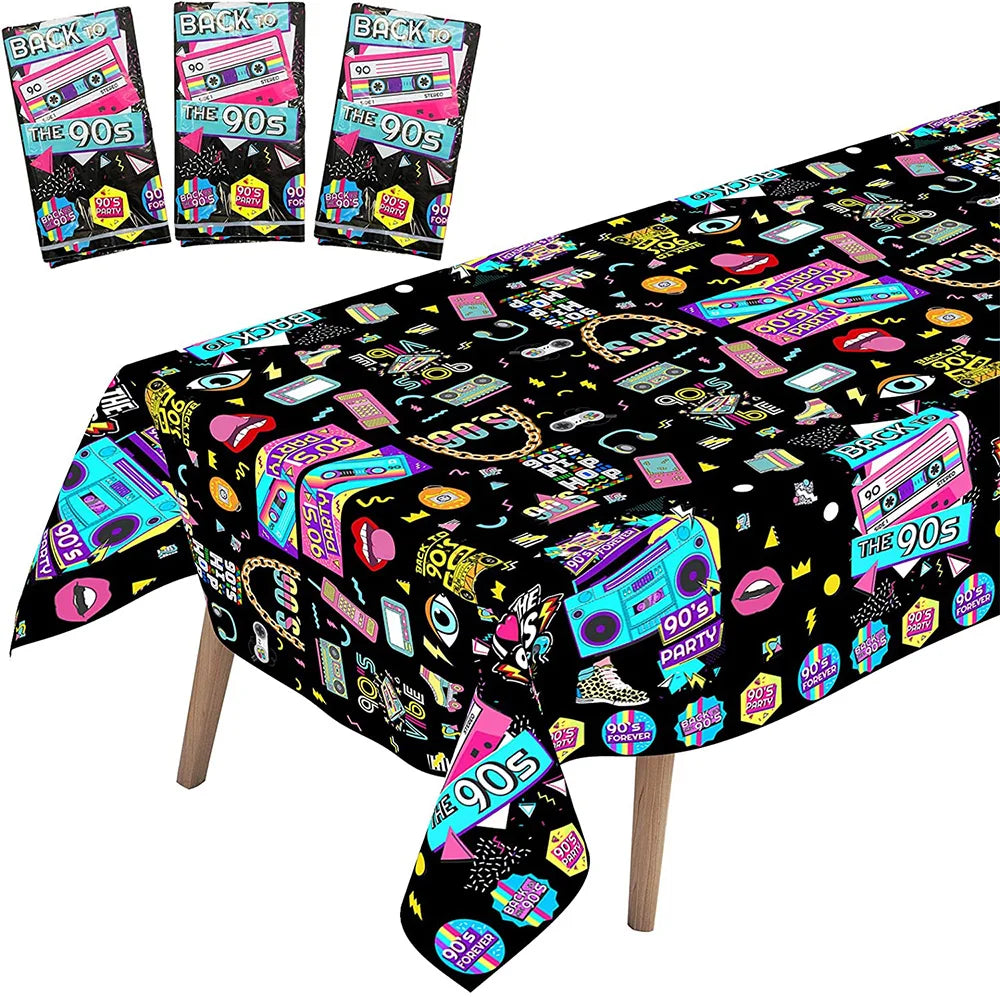 nappe jetable 90s anniversaire graphique cassette audio noir rose jaune bleu festive retrogaming tableDecoration