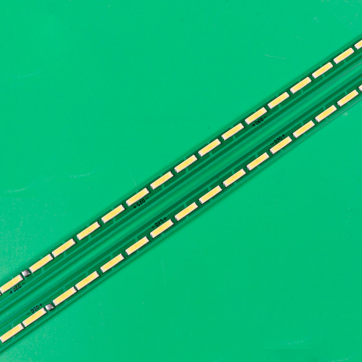 bande led vert clair ligne led dorées moderne connecteurs opacité qualité professionnelle facile téléviseur