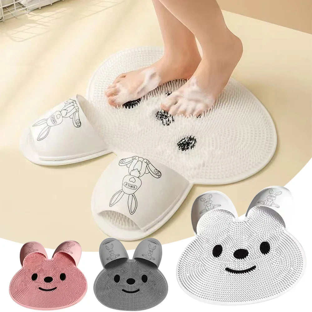 tapis bain antidérapant motif oreilles lapin pantoufles assorties rose gris blanc moderne ludique