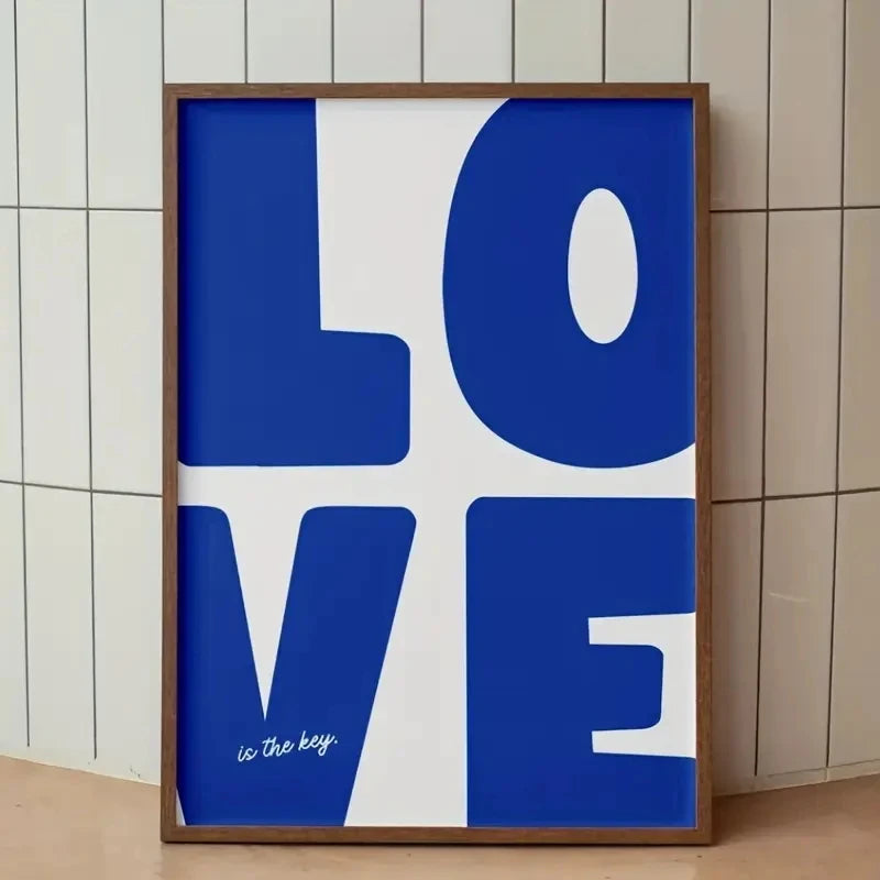 affiche graphique love bleu moderne salon salle manger décoration maison lettre key