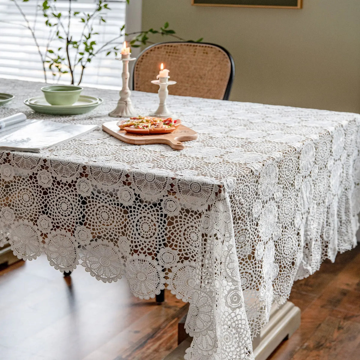 nappe table blanche polyester broderie circulaire classique mariage fête banquet
