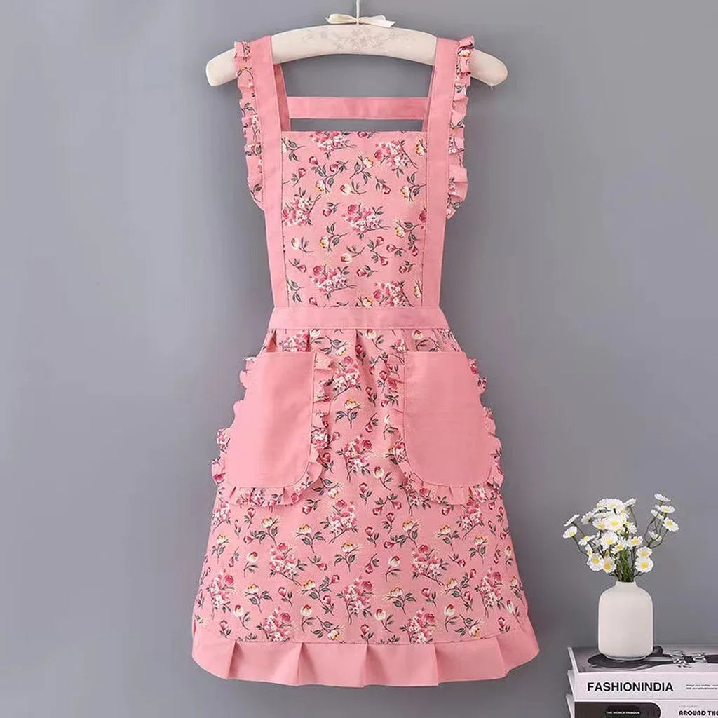 tablier cuisine lin fleurs poches franges dentelle vintage rose pâle bleu clair blanc erotique