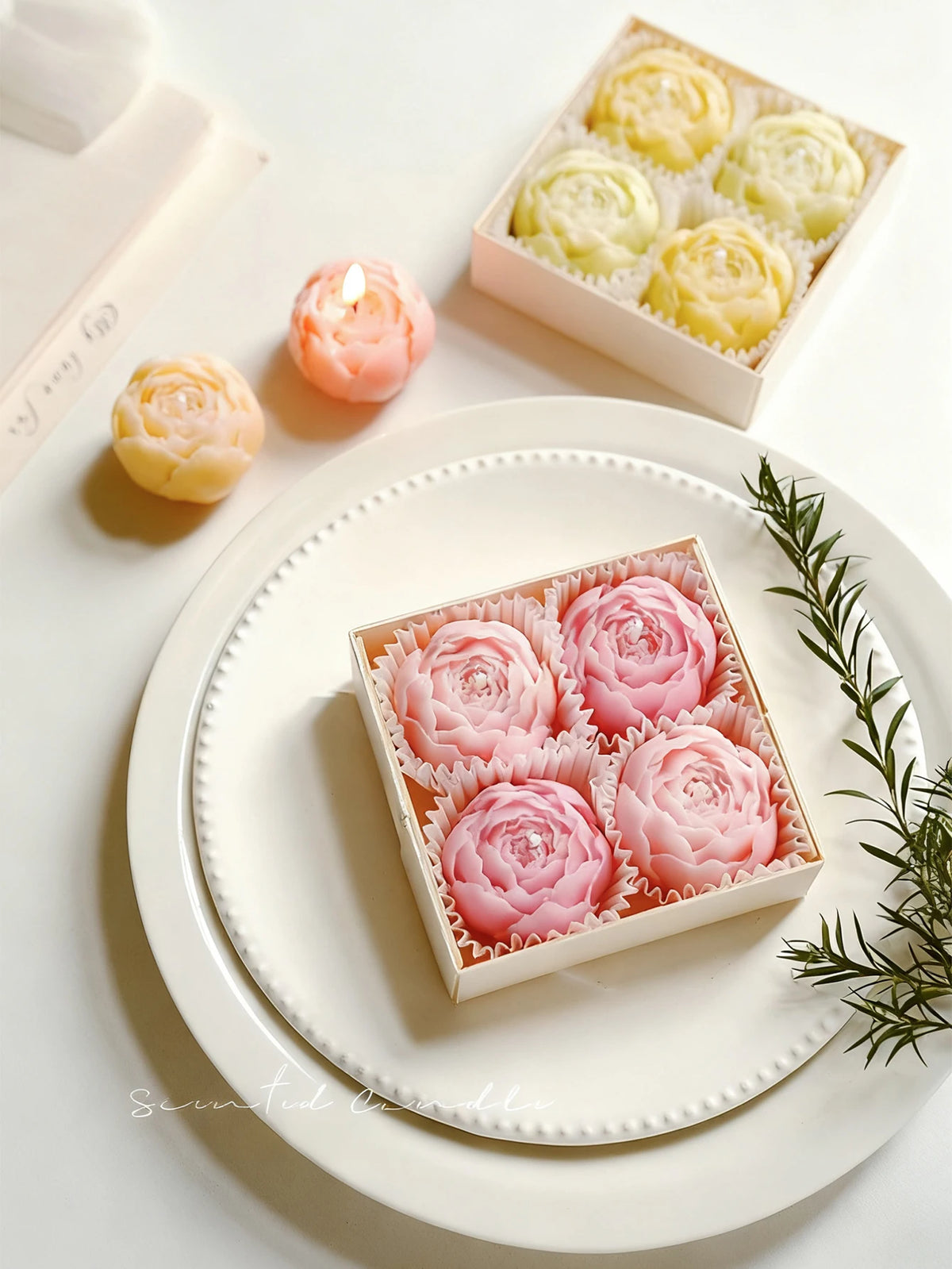 bougies parfumées rose fleur aromathérapie élégantes mariage cadeau femme anniversaire saint valentin
