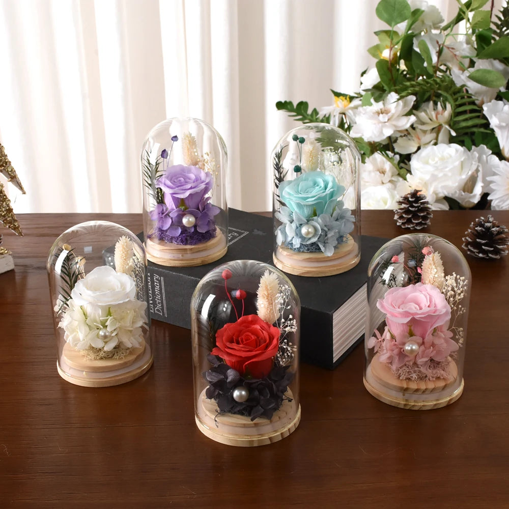 bouquet fleurs stabilisées cloche verre rouge rose bleu violet feuilles vertes classique romantiqueintérieurDecoration