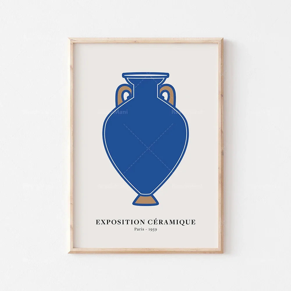 Affiche minimaliste bleue représentant un vase avec la mention "Exposition céramique, Paris 1959" en bas.