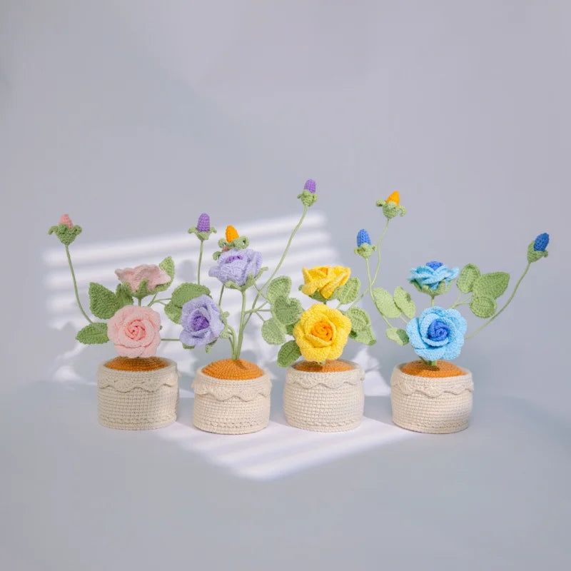 décoration maison bouquet fleurs tricotées artisanale violet jaune bleu roseclair vert