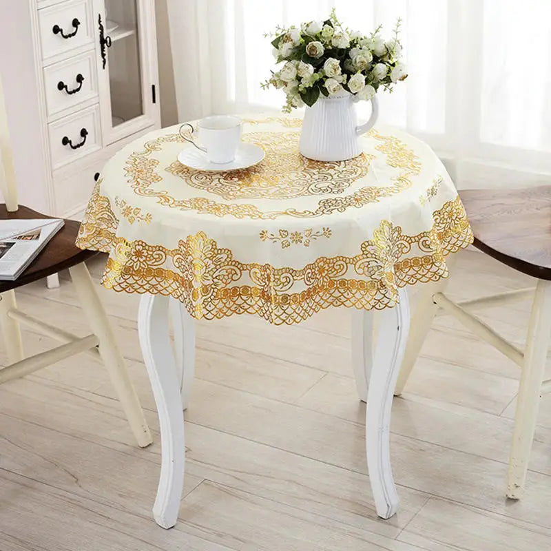 serviette table brodée florale moderne or blanc élégante noël maison fête