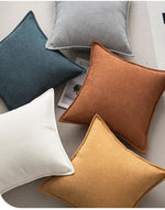 taies d'oreillers carrées velours moderne marron beige orange opaques non toxiques 100% polyester