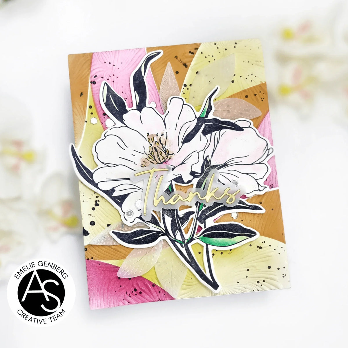 plaque presse lettres motifs fleurs scrapbook cartes papier decoration artisanale moderne