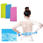 gants massage peau exfoliation tissu texture moderne bleu rose vibrant absorption rapide