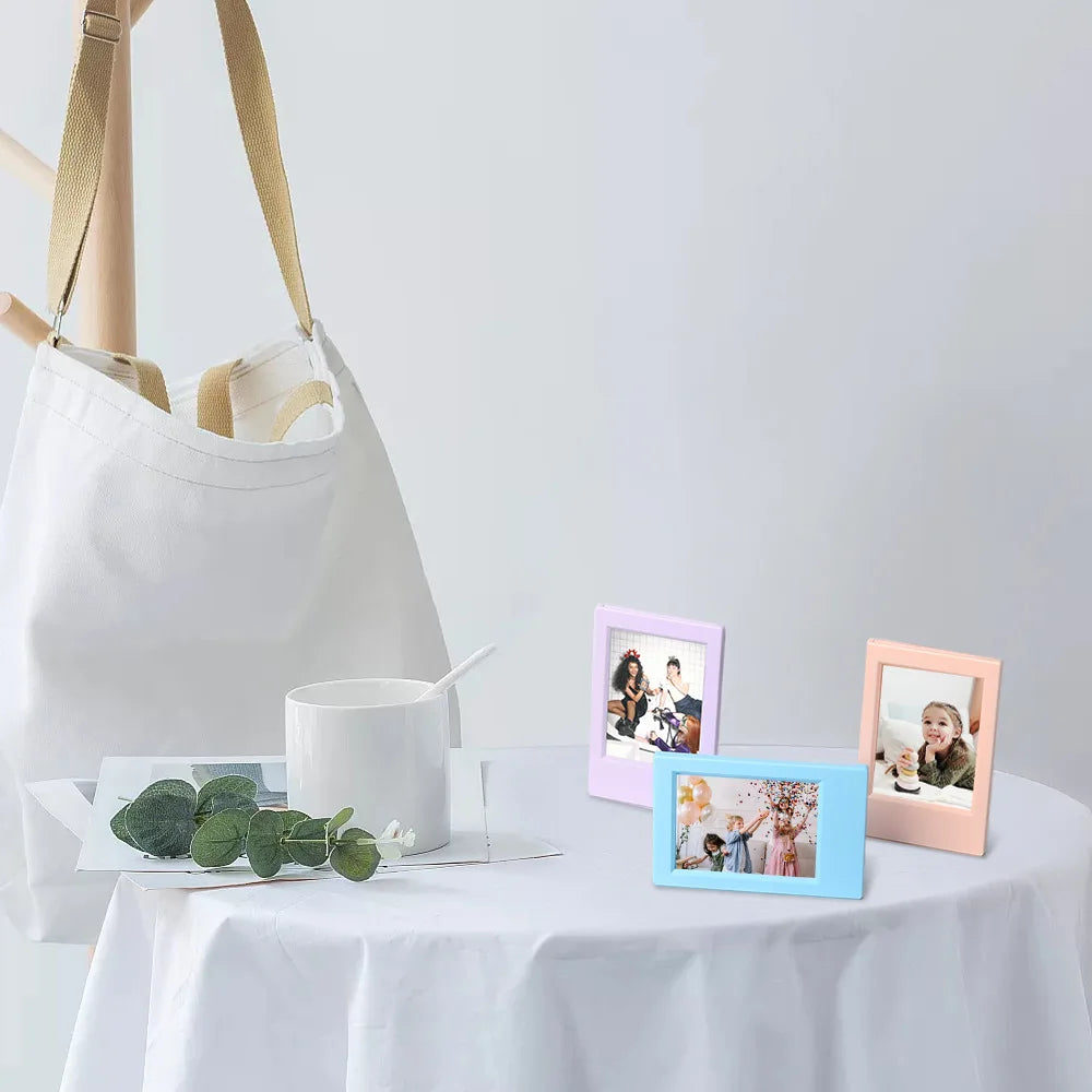 cadre photo moderne adhésif vert bleu rose violet mat opacité photos instantanées instax mini