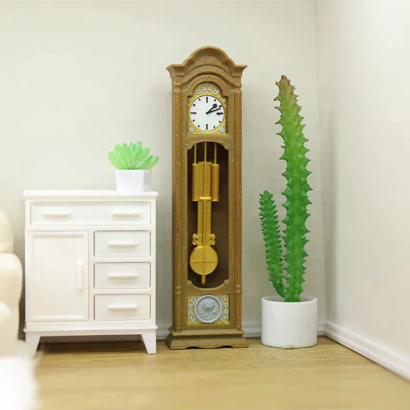 horloge pendule vintage dorée aiguilles motif sculpté décoration intérieure classique résine qualité supérieure