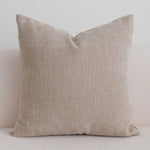 housse coussin géométrique polyester contemporain beige clair décor maison scandinave fixations invisibles carreaux