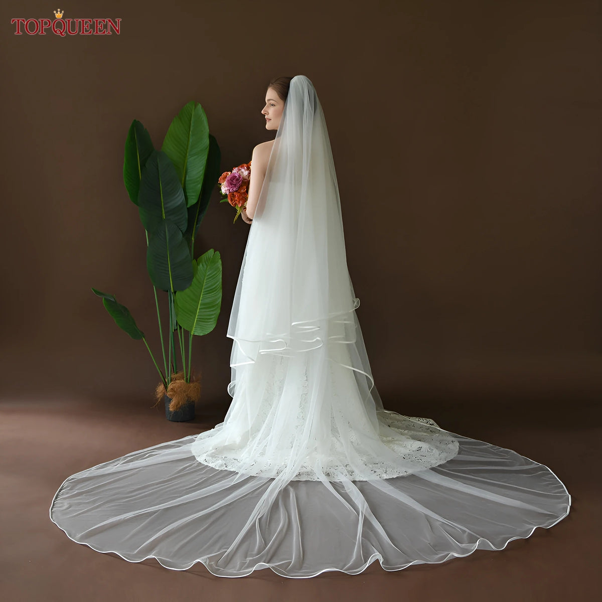 voile mariée deux couches tulle bord satin blanc ivoire attache peigne classique romantique transparent