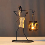 supports bougie métal artisanal figurines humaines couleurs vives mariage décoration intérieure moderne classique