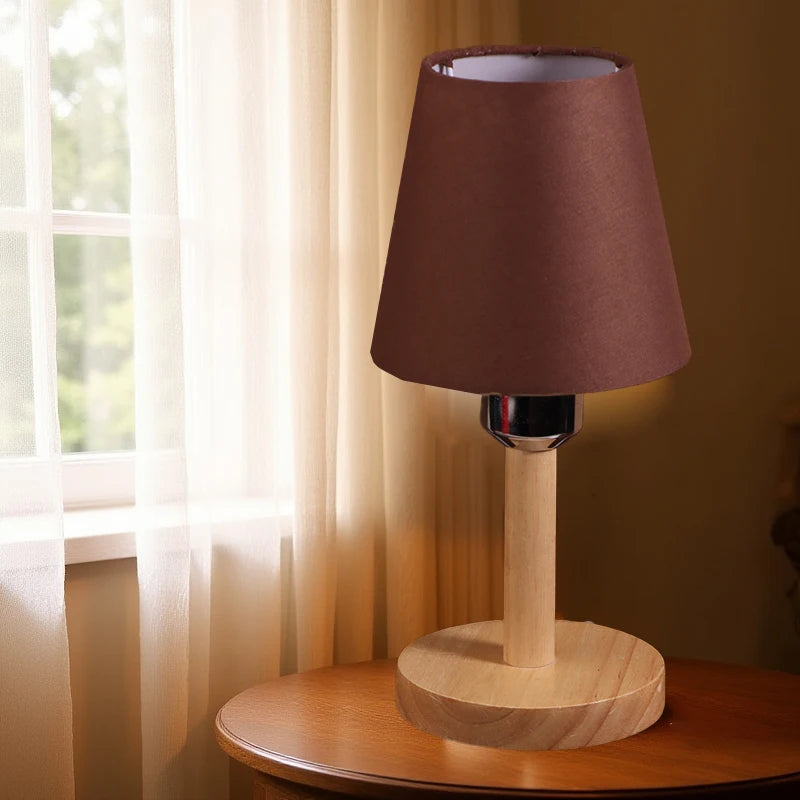 lampe table moderne abat jour toile couleur marron rouge blanc base bois