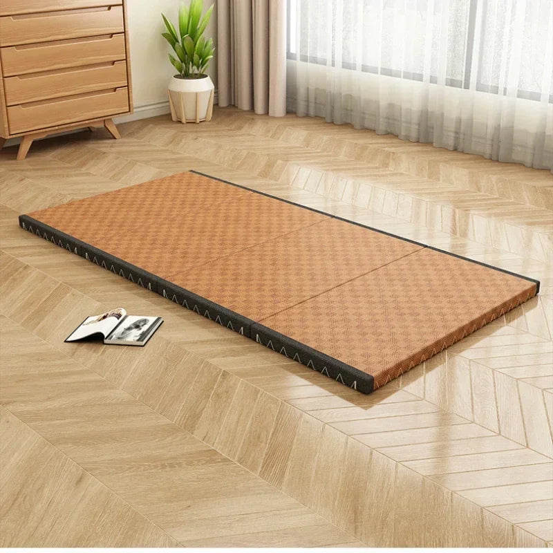 tapis pliable tissé géométrique moderne minimaliste marron clair noir coussins ronds