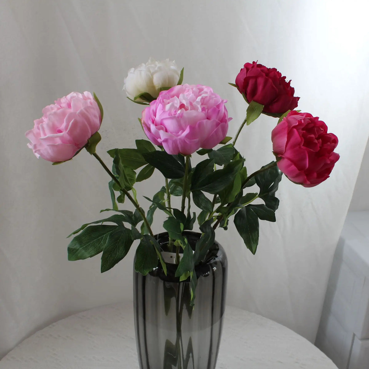 bouquet fleurs artificielles pivoine rose blanche rouge feuilles vertes mariage anniversaireintérieurDecorationFete