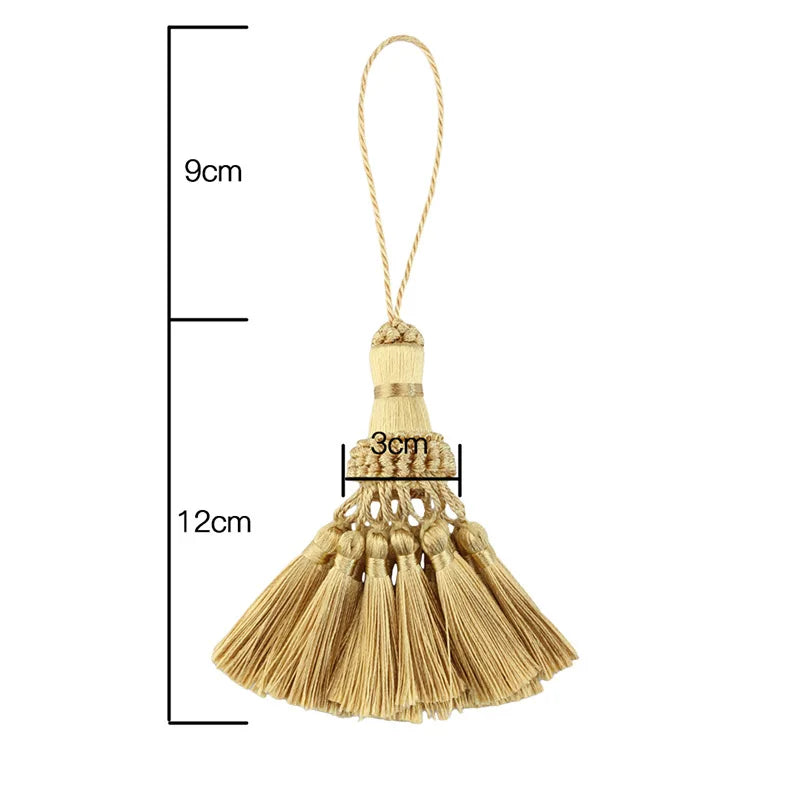 pompons décoratifs tissu élégants vintage beige doré pendentif porte bonheur décoration intérieure rideau sac