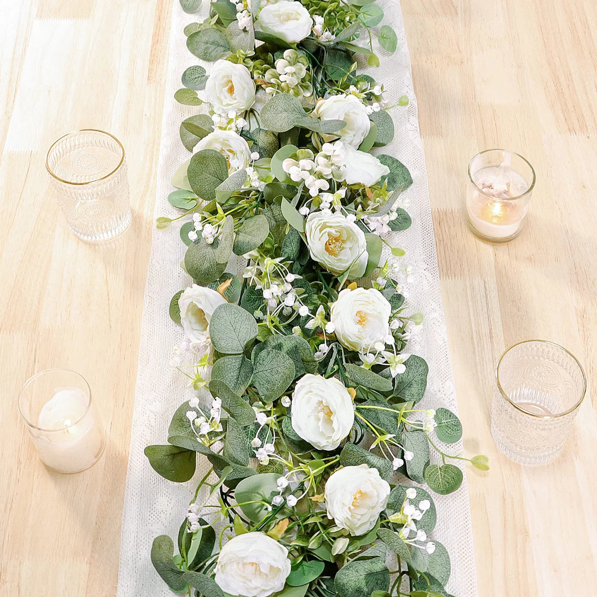 guirlande florale artificielle verte blanc fleurs feuilles extérieur mariage décoration naturelle festiveextérieur