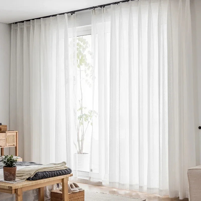 rideau blanc brodé motifs géométriques semi transparent moderne élégant fenêtre française blackout polyester