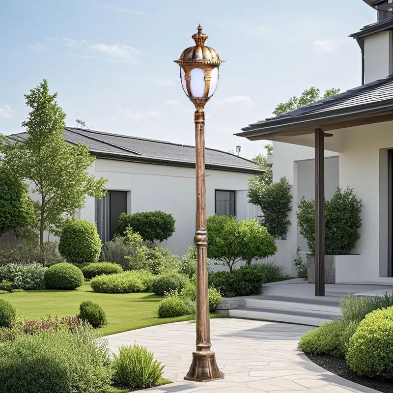 Lampadaire extérieur or noir vintage rétro éclairage public led ip65 aluminium moderne