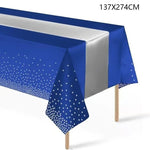 nappe blanche étoiles dorées chemin table vert satiné festif anniversaire mariage enfantsDecorationTableFestiveModernestyleSageGreen