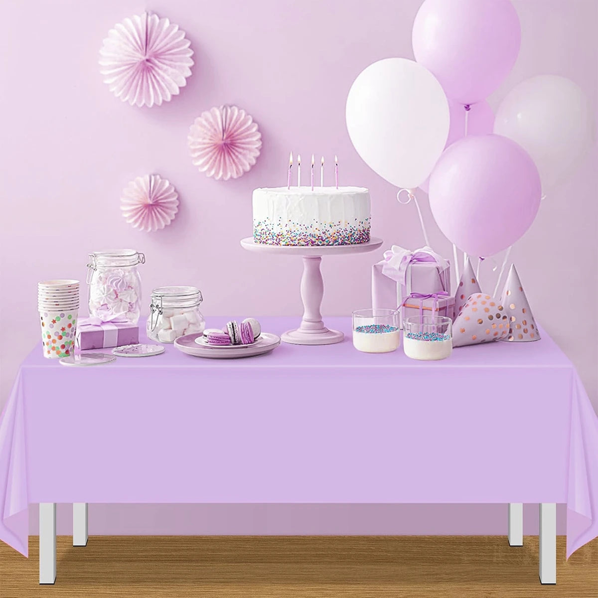 nappe rectangulaire plastique rose bleu violet blanc noir unie moderne fêtes anniversaire mariage saisonnalité