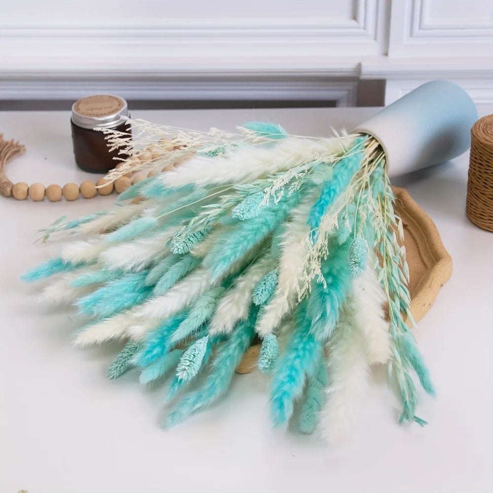 décoration intérieure bouquet pampas bleu blanc naturel vase bougie éléments