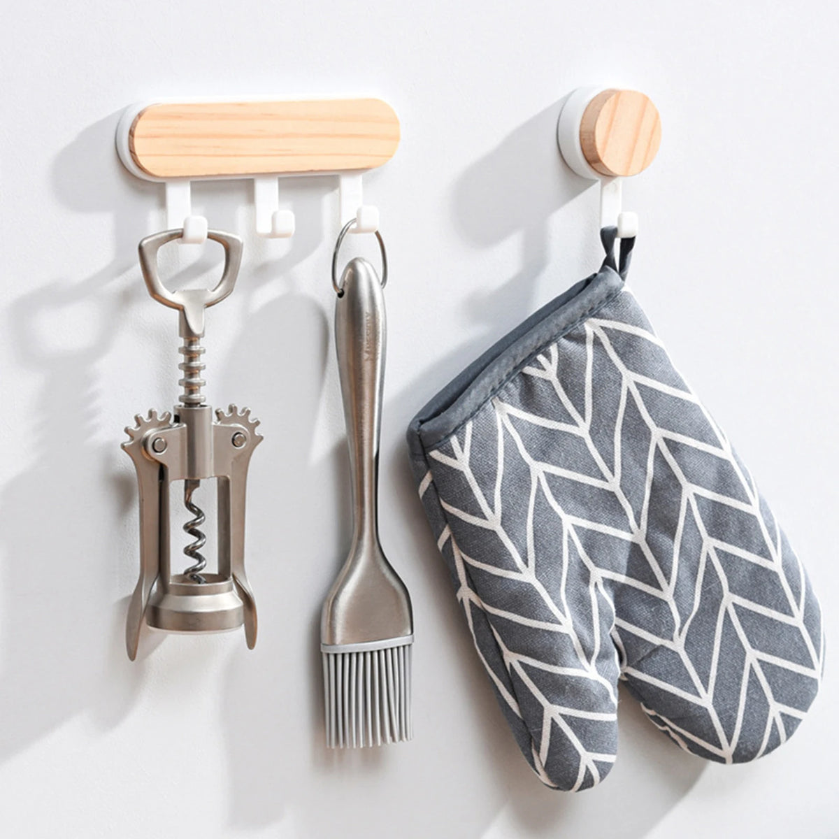 porte manteaux mural adhésif crochets clés chapeaux modernes minimalistes rangement salle bain cuisine