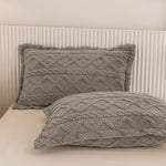 taies d'oreiller jacquard papillons brodés gris bleu rose vert beige violet modernes lit hiver