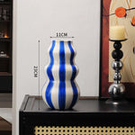 vase table céramique moderne rayé bleu rouge vert blanc noir