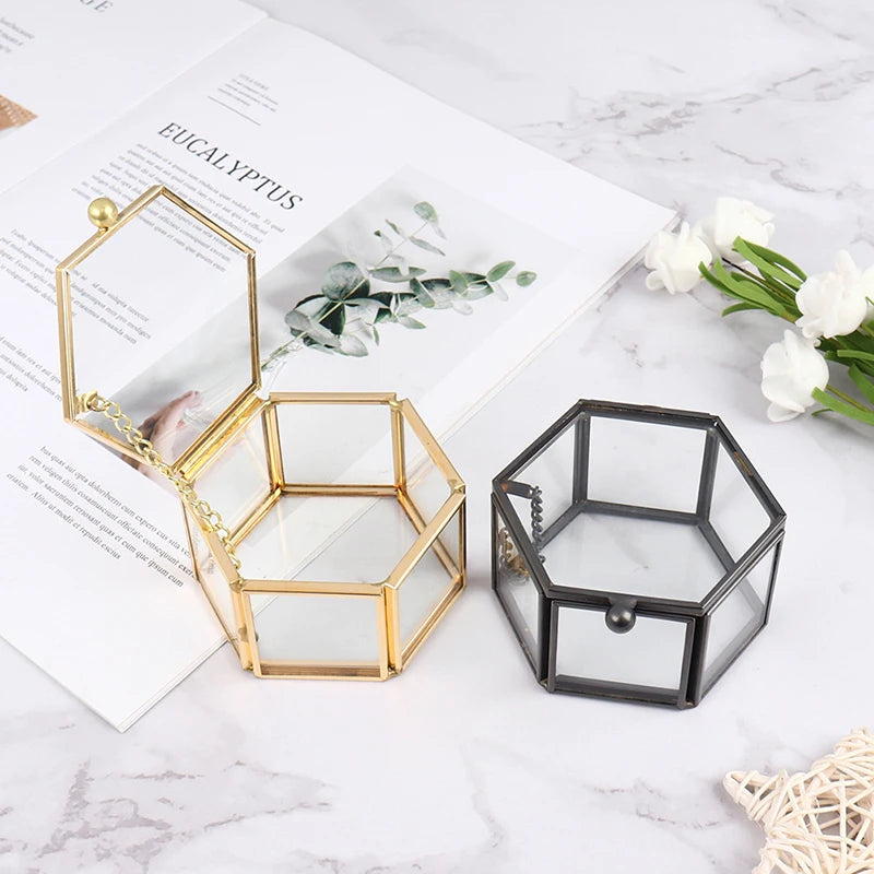Boîte à bijoux en verre géométrique blanche
