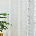 rideau moderne polyester jacquard fleurs stylisées transparent blanc beige maison hospitalité 132x243cm
