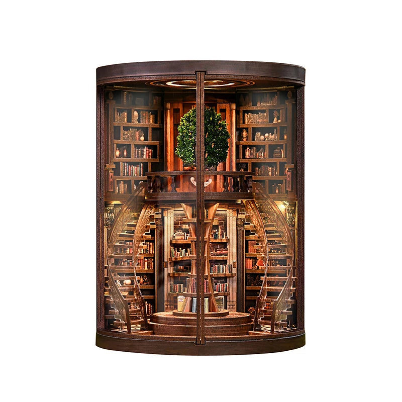 bibliothèque miniature bois éclairée livres miniatures escalier étagères plante verte compas fantaisie