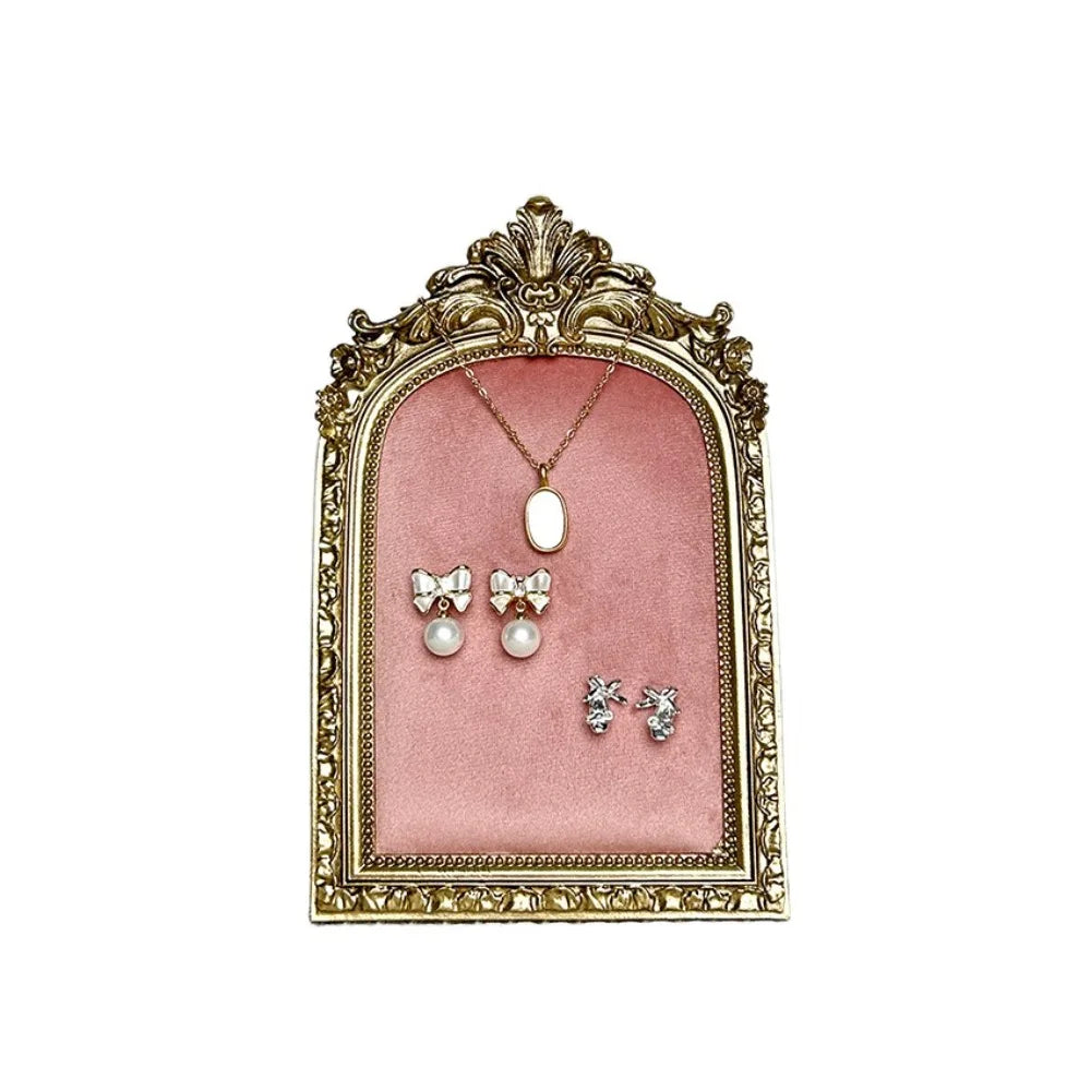 porte bijoux ornements floraux velours opacité classique bijoux or noir rouge vert