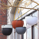 cache pot suspendu moderne hexagonal noir blanc orange gris chaîne métallique