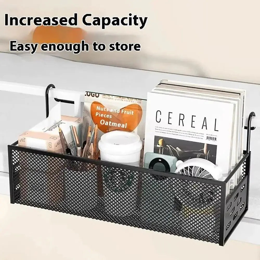 panier suspendu chevet noir maille métallique moderne crochets rangement céréales noix fruits stylos livre