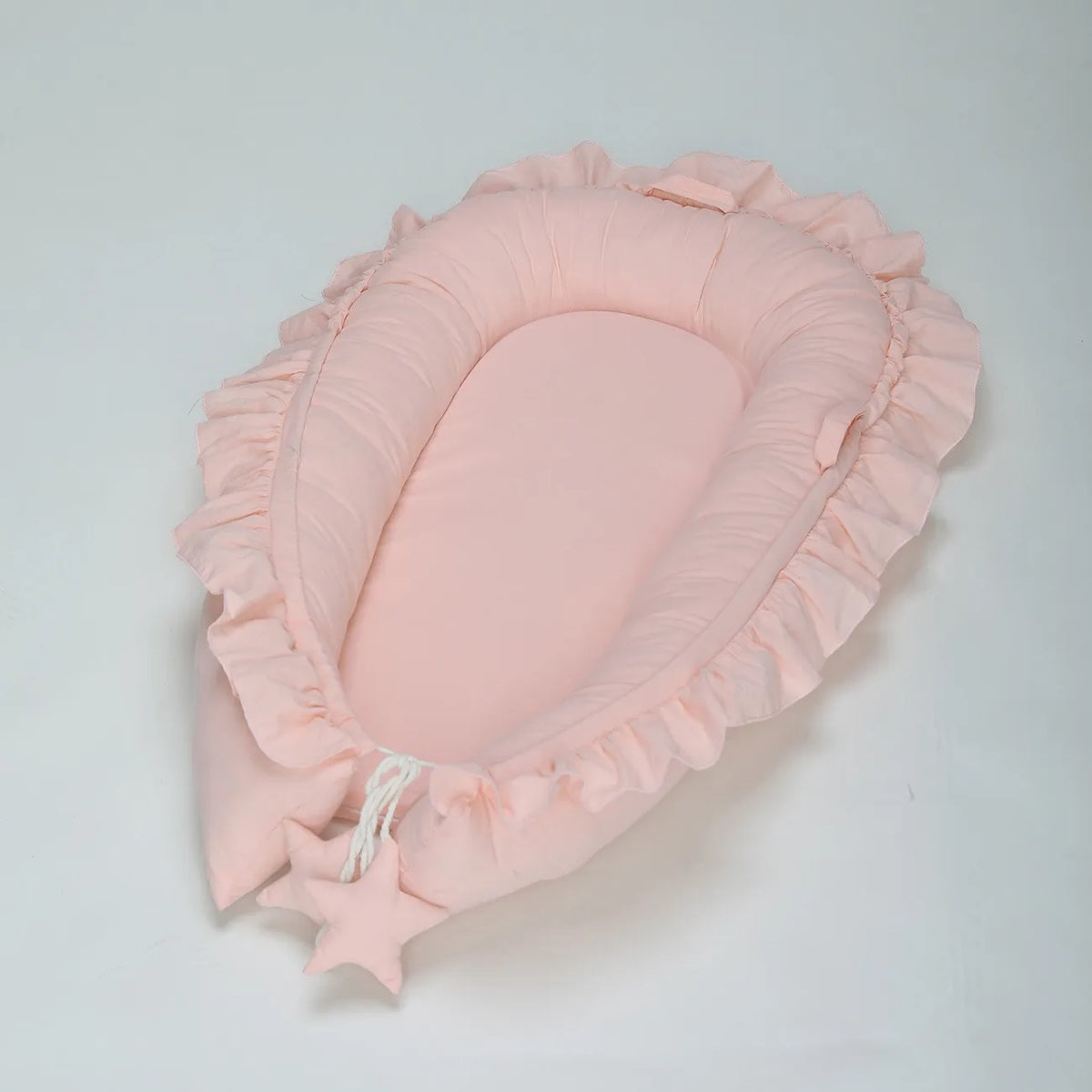 lit portable bébé moderne douillet ans bleu clair beige rose pâle fronces