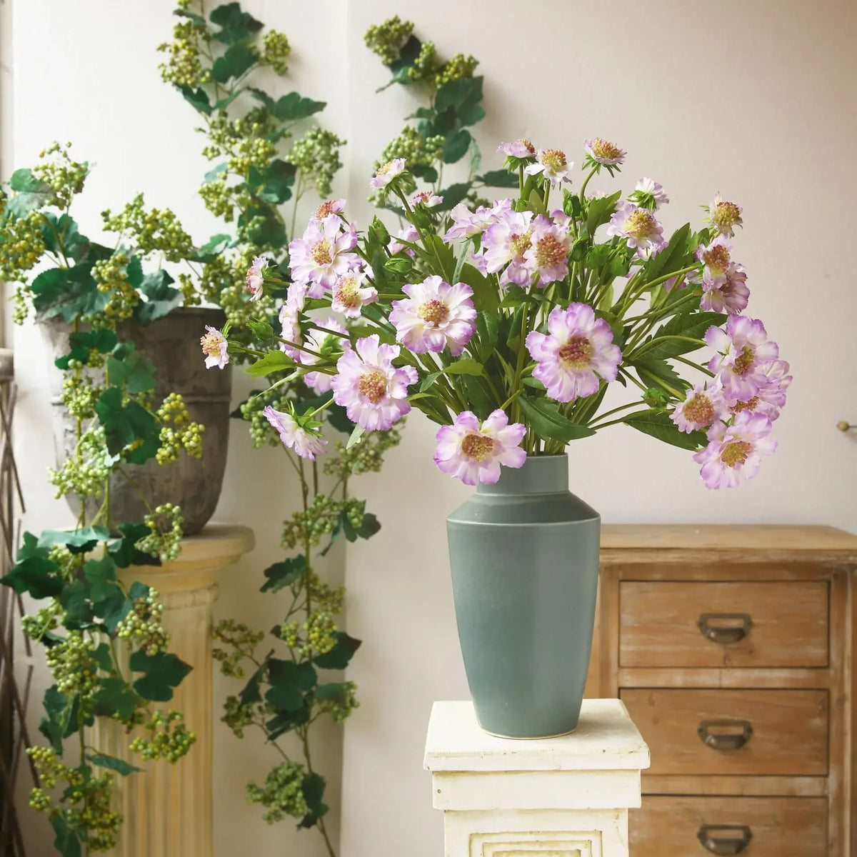 bouquets artificiels fleurs bleu violet rose rustique intérieur décoration maison printemps