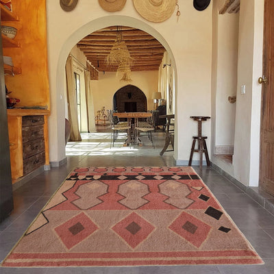 Tapis ethnique marocain vintage violet pour salon