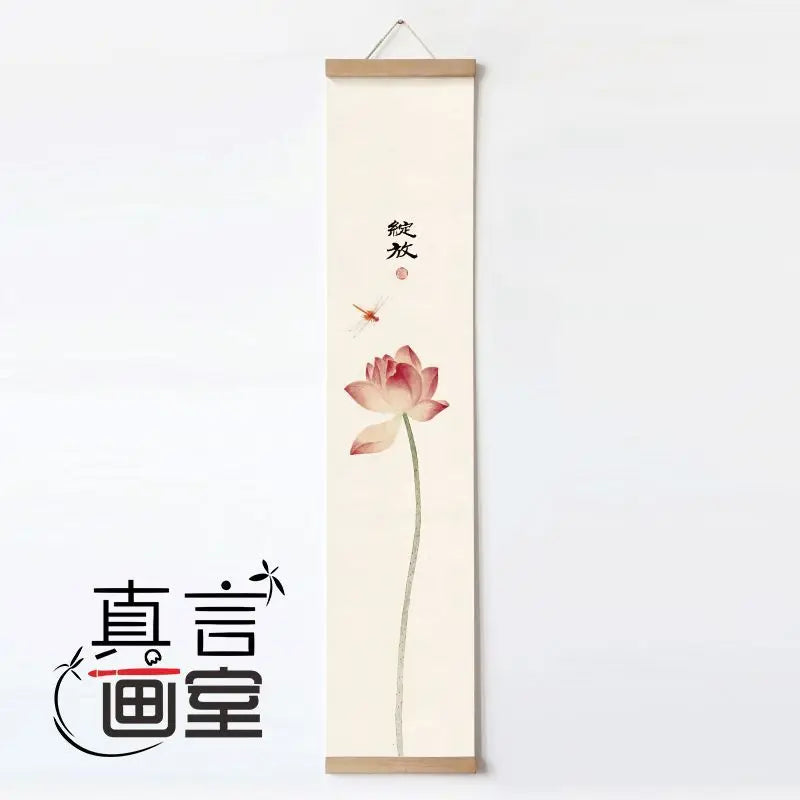 toile suspendue fleurs lotus art traditionnel beige clair rose verte noire rouge insectes texte
