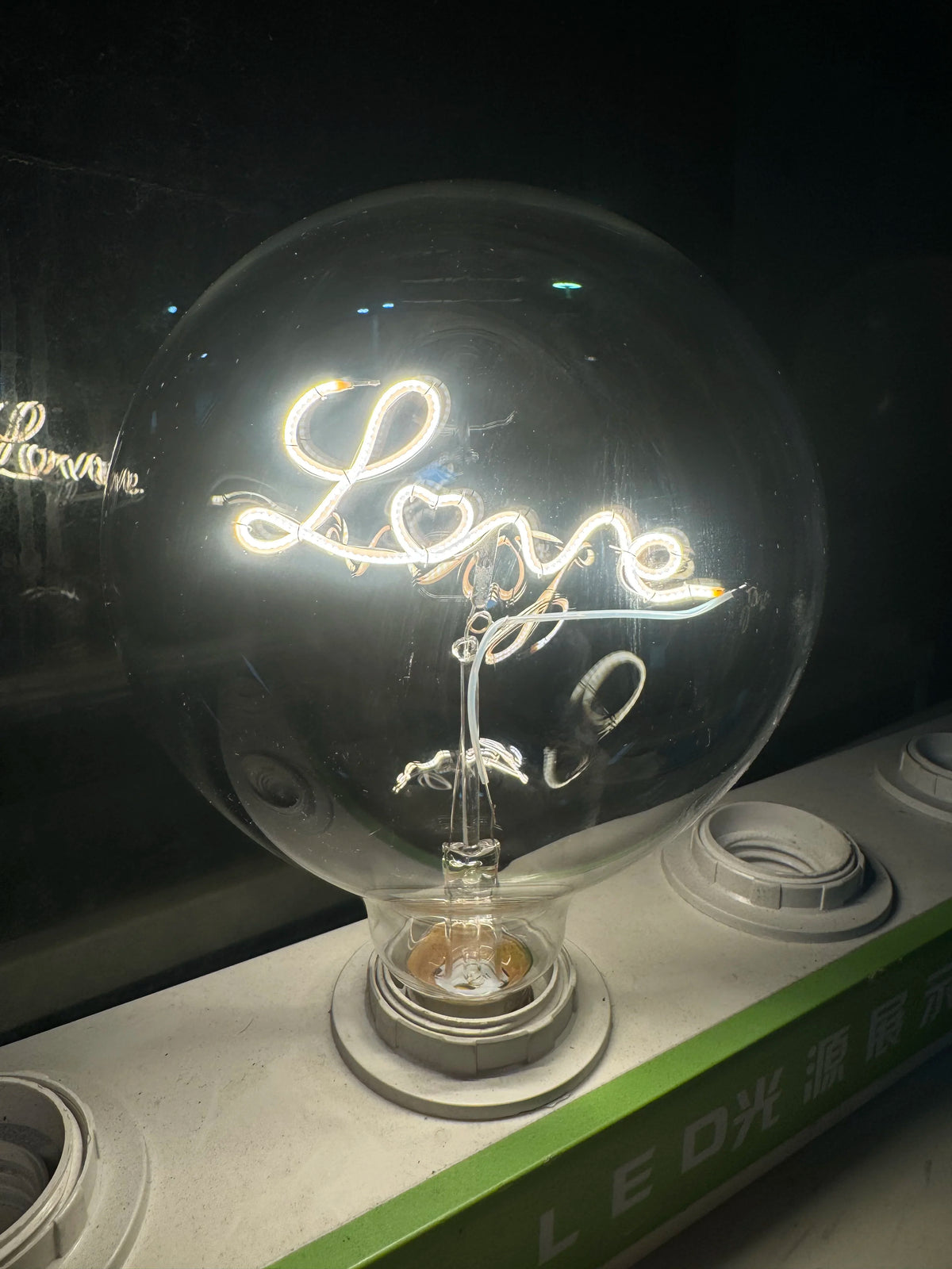 ampoule led filament transparente dorée love dream note vintage métallique moderne chambre 220v