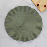 serviettes table tissées vert olive moderne beige clair motifs concentriques minimaliste respectueux environnement