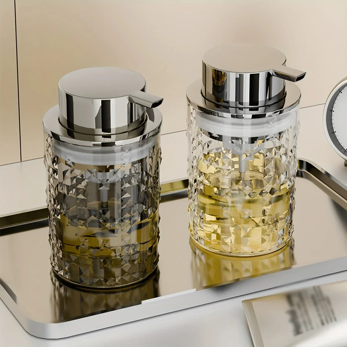 distributeur savon liquide transparent moderne lotion rechargeable geometrique