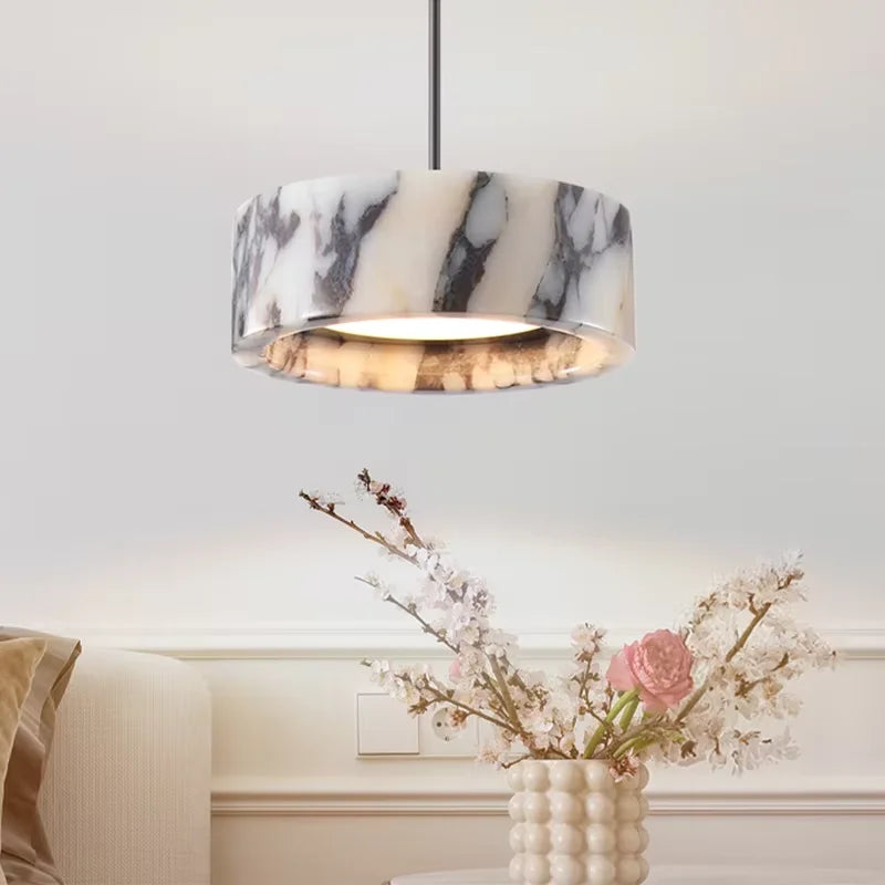 lampe suspendue marbre moderne blanc noir gris salon chambre restaurant étude