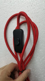 câbles électriques interrupteur prise moderne clips rouge noir orange bleu vert marron doré